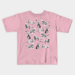 Bengal Kittens Grey Seamless Pattern Kids T-Shirt